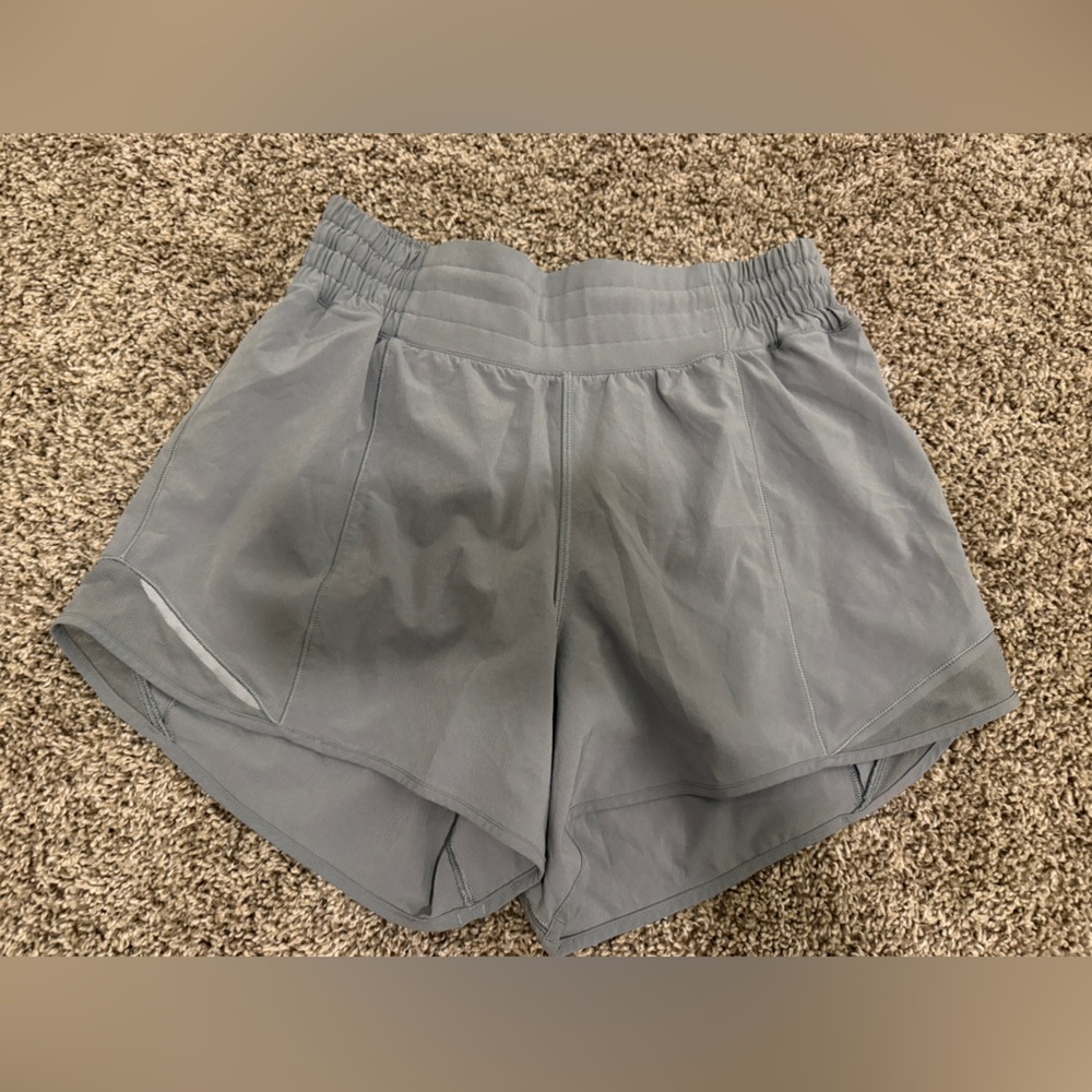 Hotty Hot LR Short 4"-Lululemon